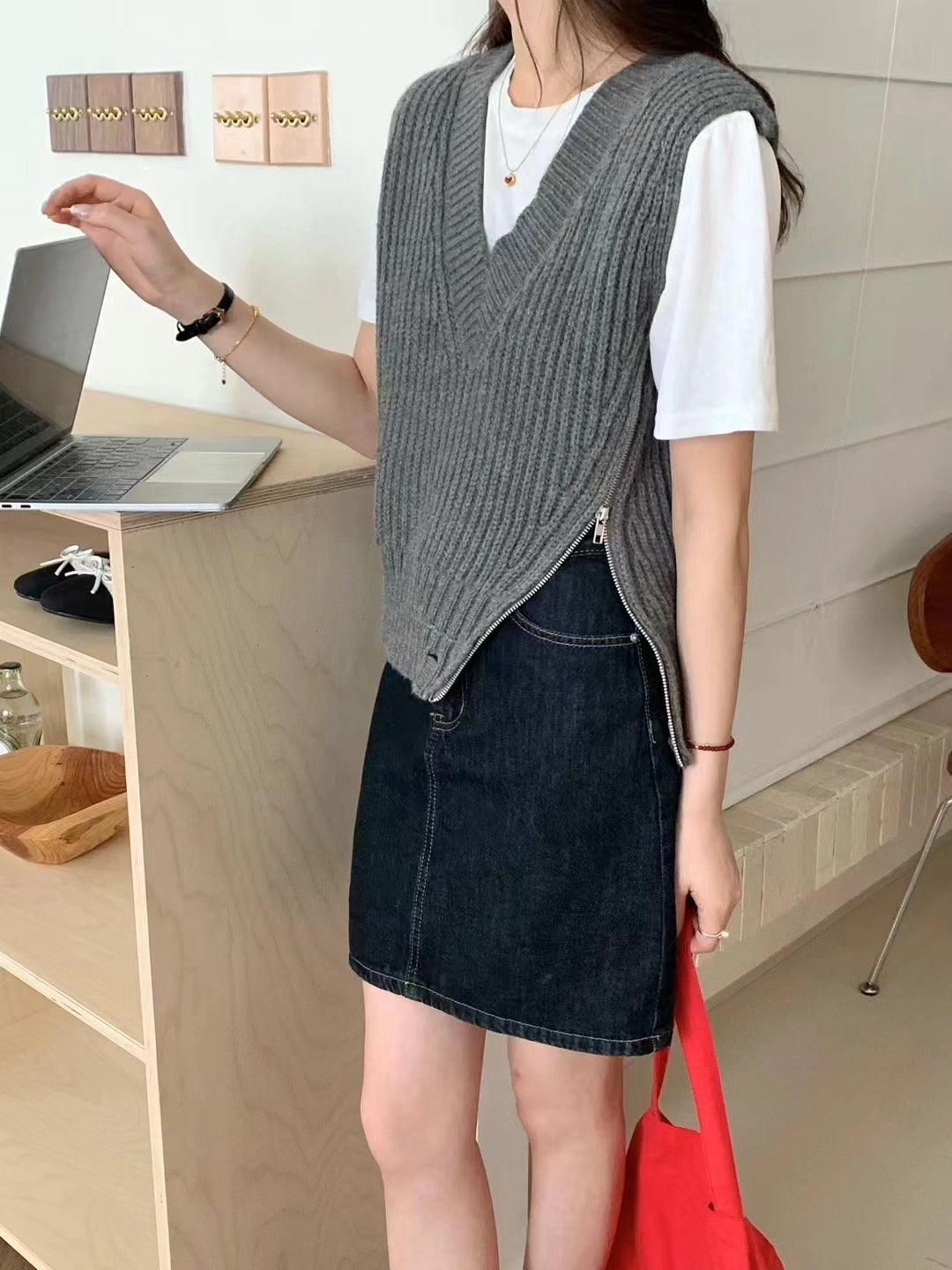 maoxiangshop-shop masc outfits Korean Style New Style Personalized Design Side Zipper V-neck Solid Color Loose Knitted Vest Women's All-Match Knitted Vest