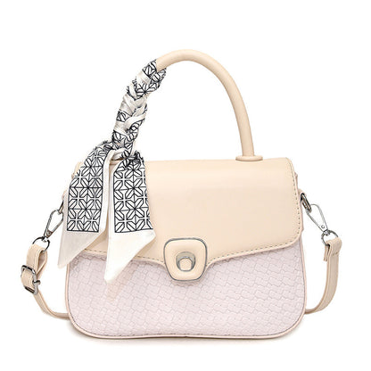 2025 Crossbody bag high-end light luxury handbag women's new fashion simple saddle bag versatile commuter women's shoulder bag