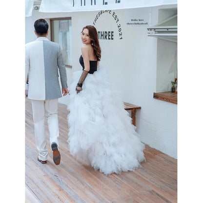2025studio theme couple photo photography street photography catwalk white dress Mori location travel photography light wedding dress