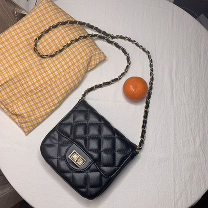 MAOXIANGSHOP 2025 Internet celebrity small bag women's popular small fragrant wind diamond chain black small square bag super fire shoulder messenger women's bag this year