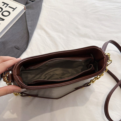 2025 Shoulder bag New woven chain Underarm bag Autumn and winter women's high-end messenger bag Casual daily commuter women's bag