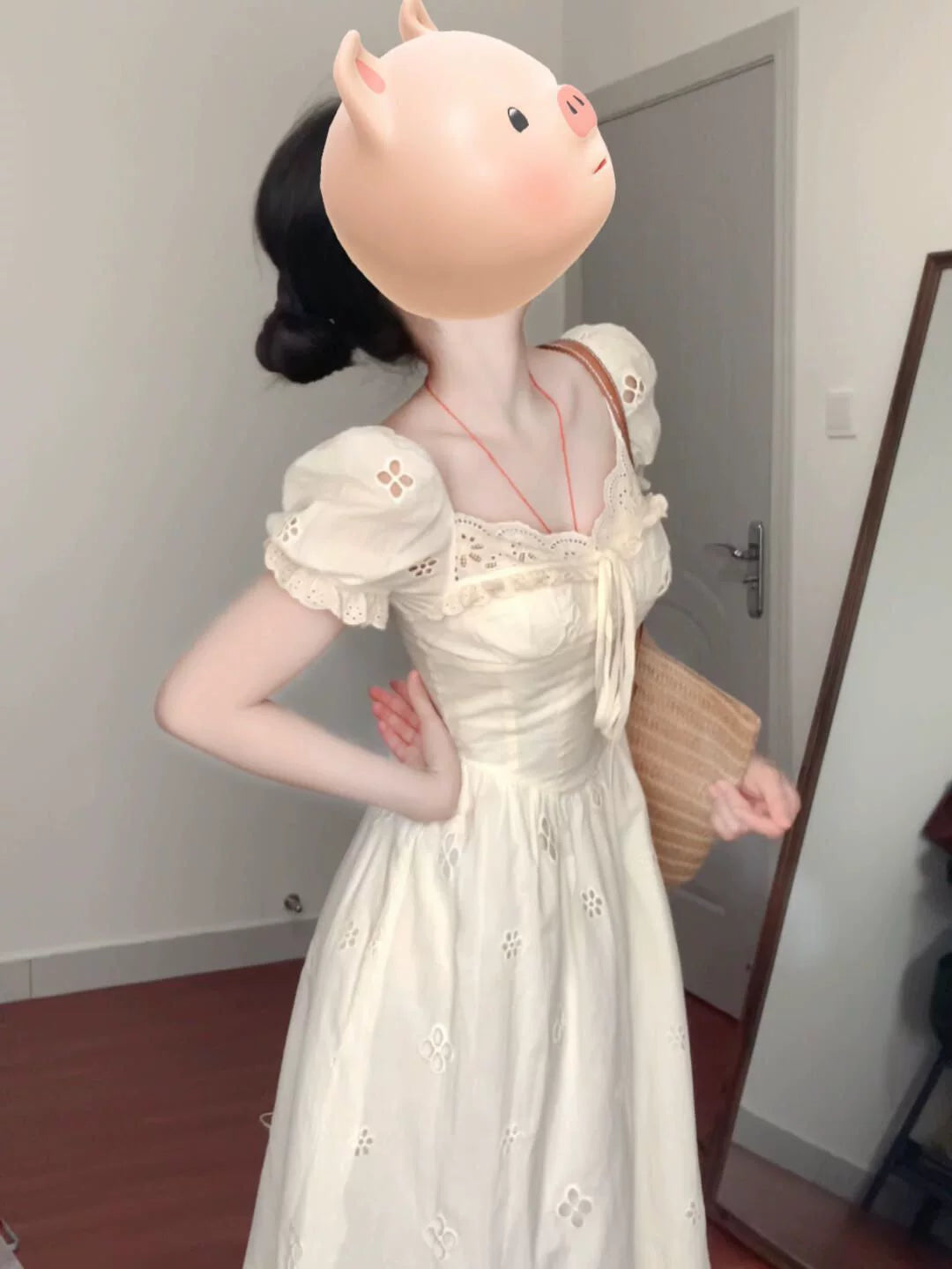 Solo burst bubble sleeve lace square neck dress women's design sense niche hollow long waist a-word skirt