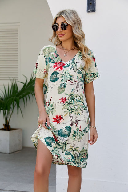 MAOXIANGSHOP 2025The real new product is 2025 New wish short-sleeved printed women's clothing round neck retro floral women's dress in stock.