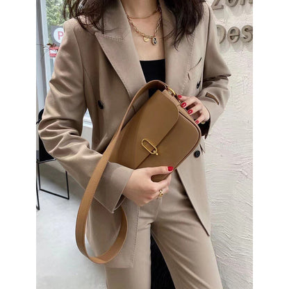 2025 Niche design bag women's autumn and winter new trendy tofu bag high-end texture versatile single shoulder messenger women's bag