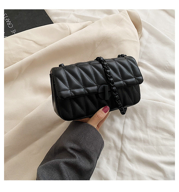 MAOXIANGSHOP 2025 Single shoulder niche design embroidery thread diamond messenger bag  new fashion versatile chain simple women's bag