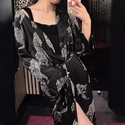 2025 Sexy leopard silk pajamas women's popular new summer ice silk light luxury high-end nightgown bathrobe morning gown