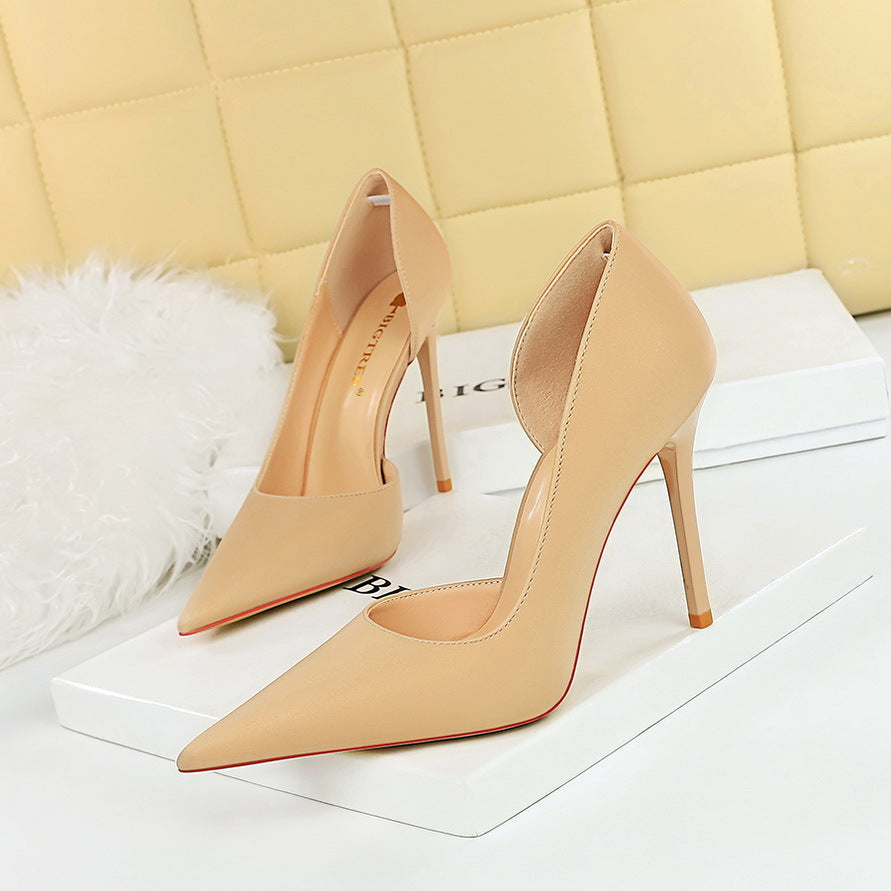 626-1 Korean version fashionable and simple pedicure, thin heel, super high heel, shallow mouth, pointed side hollow single shoes, women's high heel