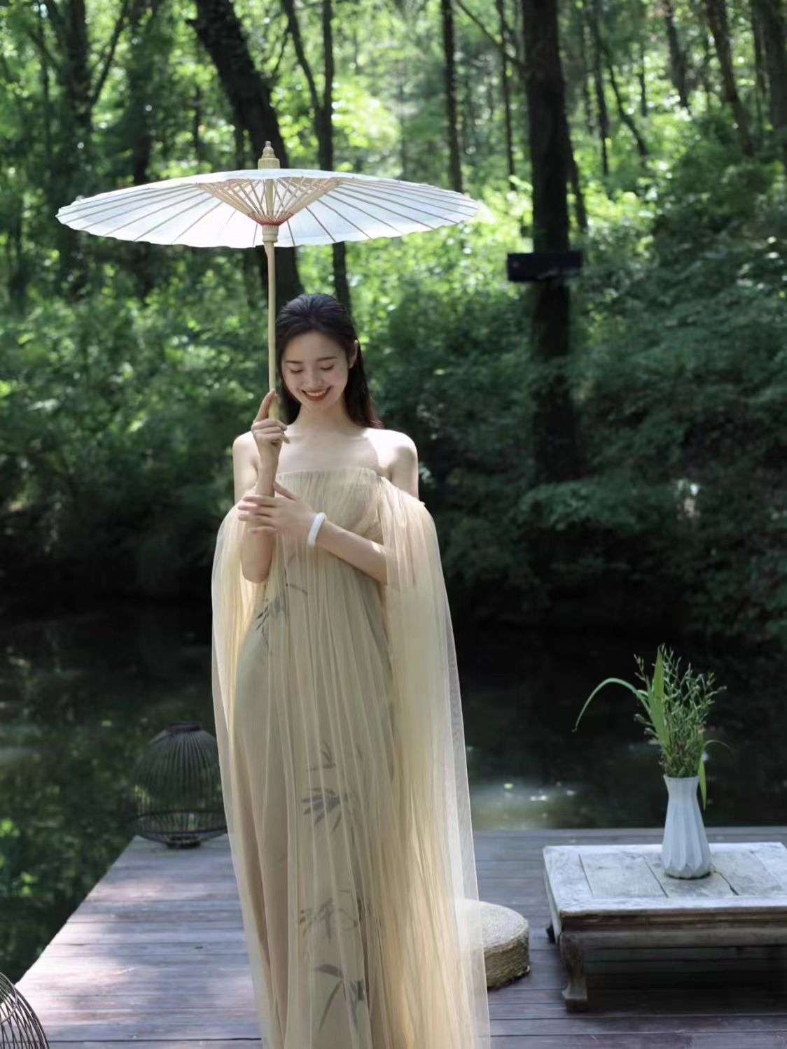2025 (Spot) New Chinese cheongsam retro women's clothing Zen national style morning robe fairy mesh tube top suspender dress
