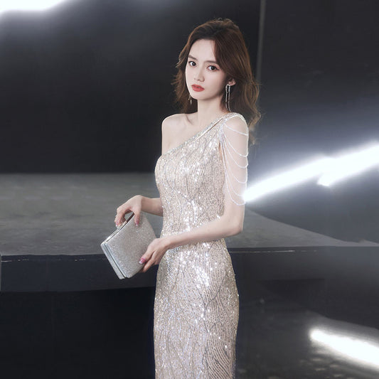 Sequined fishtail evening dress dress women's 2025 new temperament long shoulder tassel sexy host banquet dress