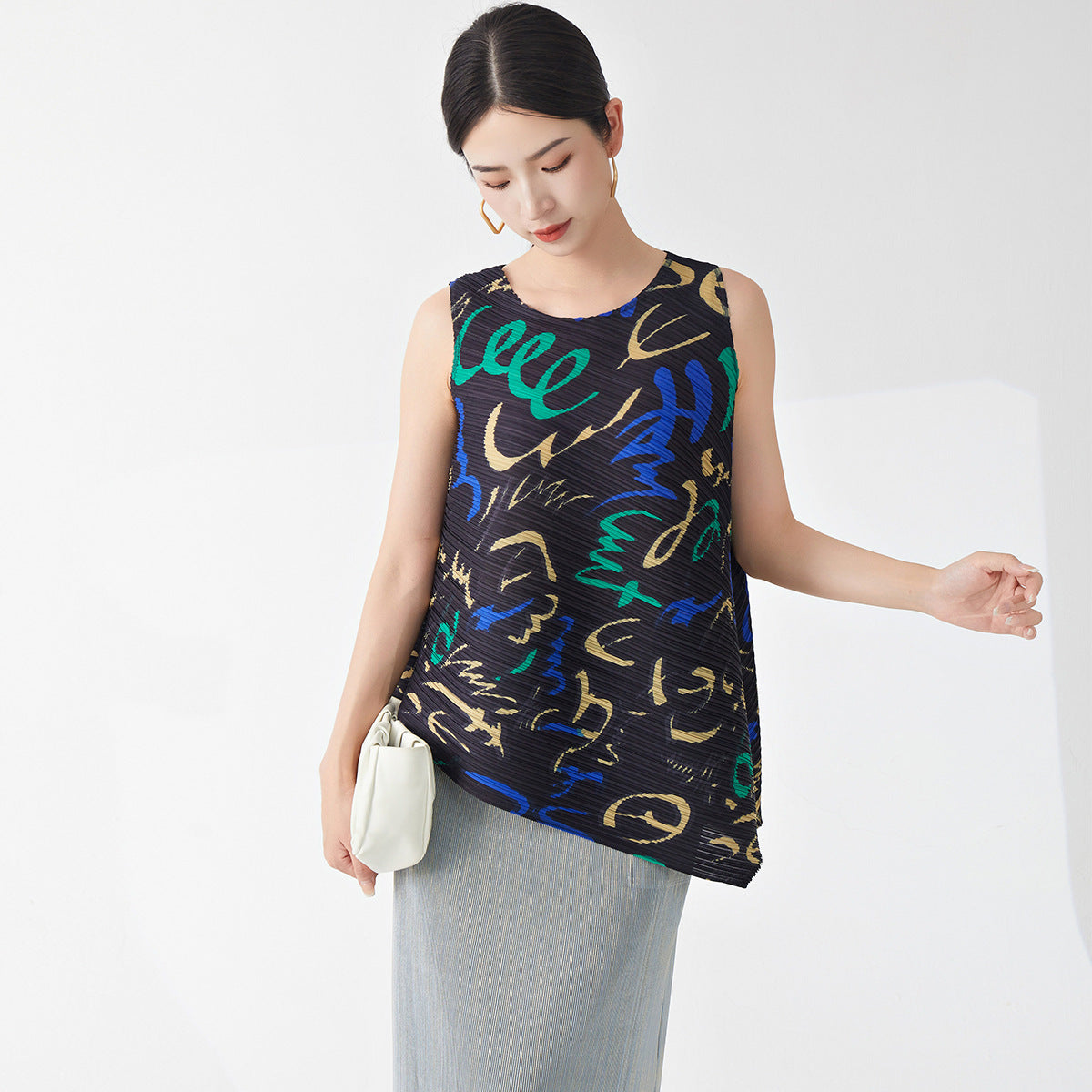 2025 sleeveless t-shirt women's counter quality printing loose large size irregular fashion women's clothing commuter versatile top