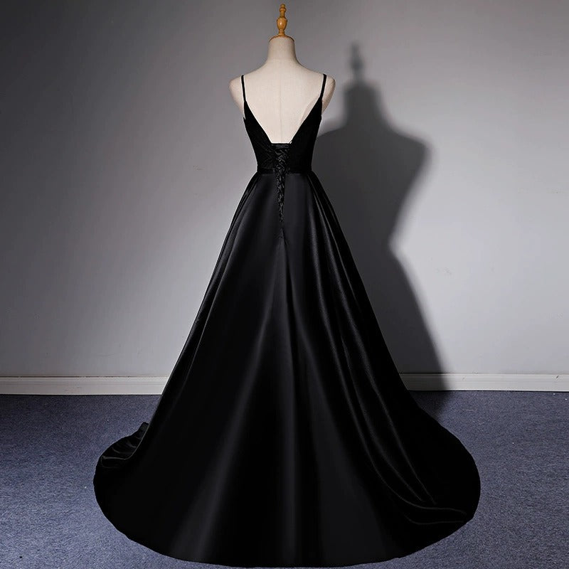 2025 High-end temperament evening dress women's  new thin banquet dress red carpet catwalk host trailing performance dress