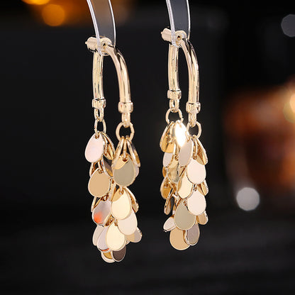 2025 Premium metal sequined fringed earrings women's S925 silver needle temperament long earrings, earrings, light luxury personalized earrings