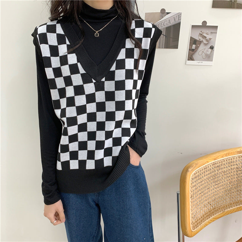 maoxiangshop-shop fall outfits black women 2024 Early Autumn New Slimming Chessboard Plaid Sweater V-neck Vest Loose Stacked Outer Sleeveless Vest for Women Fashion