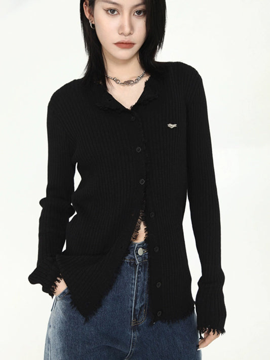 's homemade black knitted cardigan, a new design sense in the summer of popular, with a bottoming shirt and a top for women
