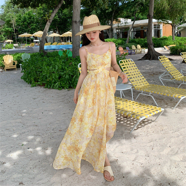 2025 Seaside vacation dress  coffee break niche waist yellow floral suspender beach dress photo pendulum dress