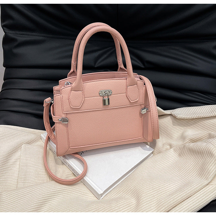 MAOXIANGSHOP 2025 spring new portable small square bag fashionable and popular versatile shoulder bag simple versatile ins messenger bag bag