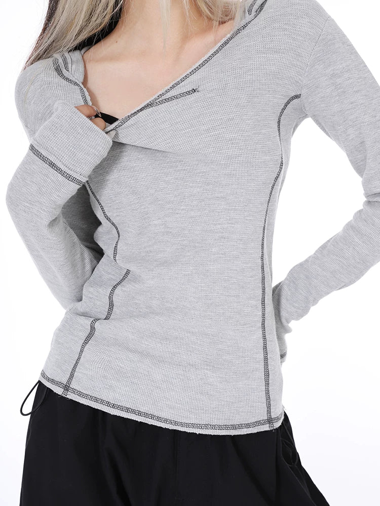 2025 hooded slim-fitting gray long-sleeved top women's autumn and summer design T-shirt Popular style bottoming shirt