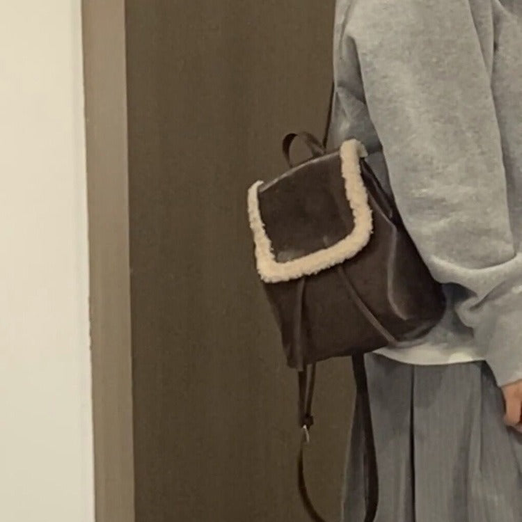 MAOXIANGSHOP 2025 Niche design backpack women's 2025 Korean version of college style new retro brown plush spliced backpack