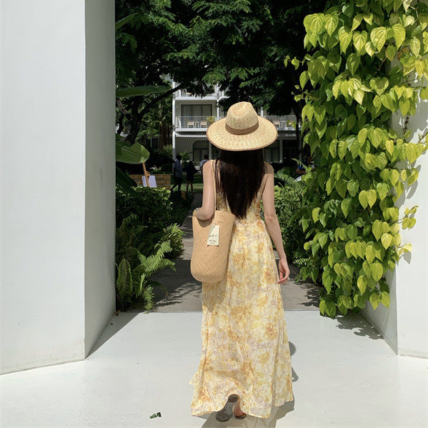 2025 Seaside vacation dress  coffee break niche waist yellow floral suspender beach dress photo pendulum dress