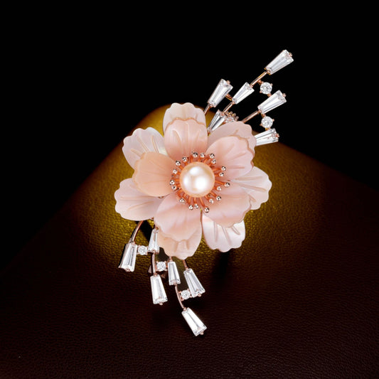 2025 Luxury Atmospheric Pink Natural Shell Peony Brooch Premium Coat Elegant Suit Accessories Dinner Corsage