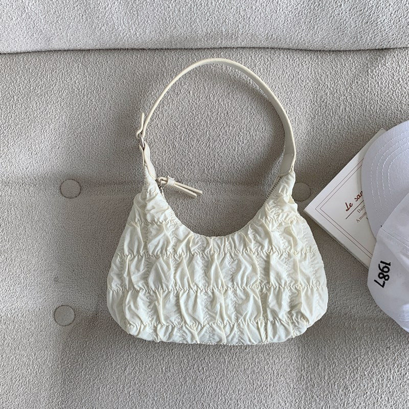MAOXIANGSHOP Folded cloud underarm bag women's popular new  niche design crescent small bag versatile shoulder bag summer