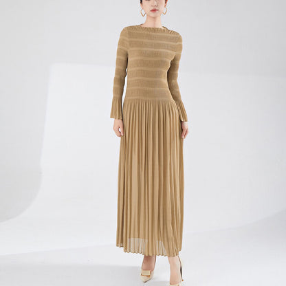 Unique and chic high-end dress women's new bottoming pleated skirt long skirt autumn women's high-end feeling