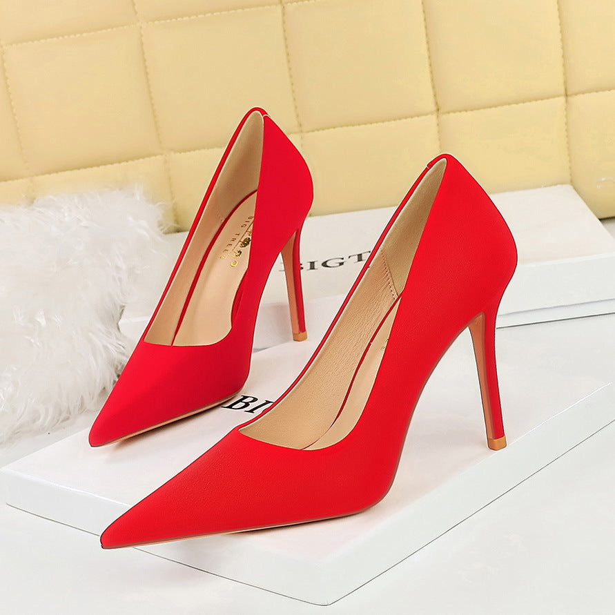 3391-10 2025 fashionable and sexy nightclubs show thin super high heels women's shoes thin heels shallow mouth pointed simple high heels