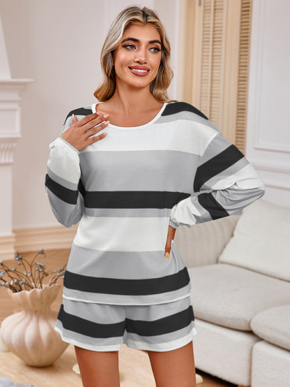 MAOXIANGSHOP 2025Real spot New Popularan beautiful women's long-sleeved striped top shorts casual suit loose pajamas large size women's clothing