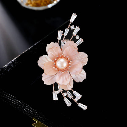2025 Luxury Atmospheric Pink Natural Shell Peony Brooch Premium Coat Elegant Suit Accessories Dinner Corsage