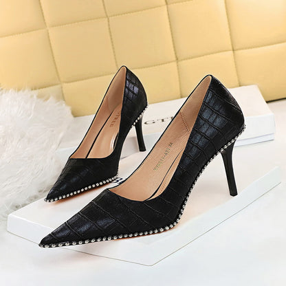 9611-8 Retro stone pattern high heels women's shoes thin heels high heels shallow mouth pointed metal beads rivets women's shoes