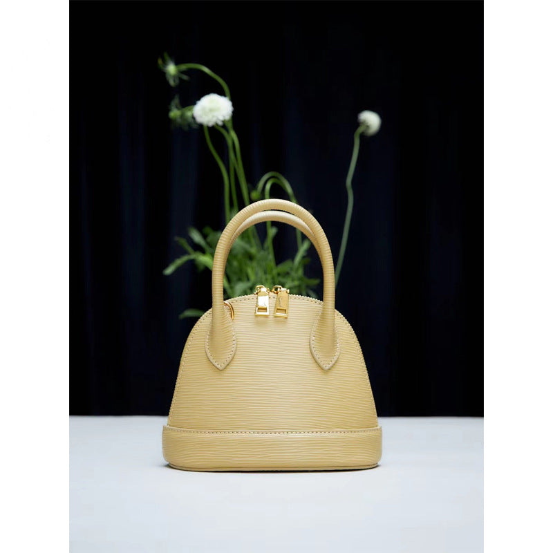 2025 Shell bag women's  summer new red wedding bag bridal bag shoulder crossbody handbag genuine leather women's bag