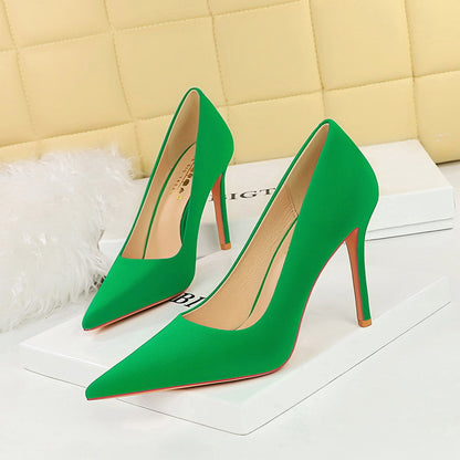 3391-10 2025 fashionable and sexy nightclubs show thin super high heels women's shoes thin heels shallow mouth pointed simple high heels