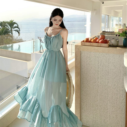 Summer seaside vacation style is unique, super good-looking lotus leaf edge suspender dress, a popular photo skirt for women this year