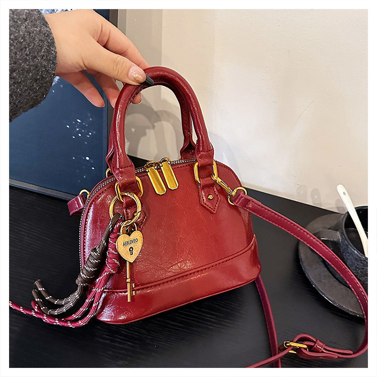 MAOXIANGSHOP 2025 bags fashion popular patent leather glossy shell bag women's niche texture women's handbag ins messenger bag