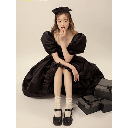 2025New studio wedding dress photo retro photography clothing black dress personal photo clothing art photo photography clothing
