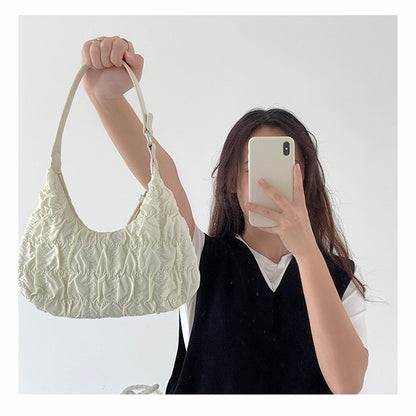 MAOXIANGSHOP Folded cloud underarm bag women's popular new  niche design crescent small bag versatile shoulder bag summer