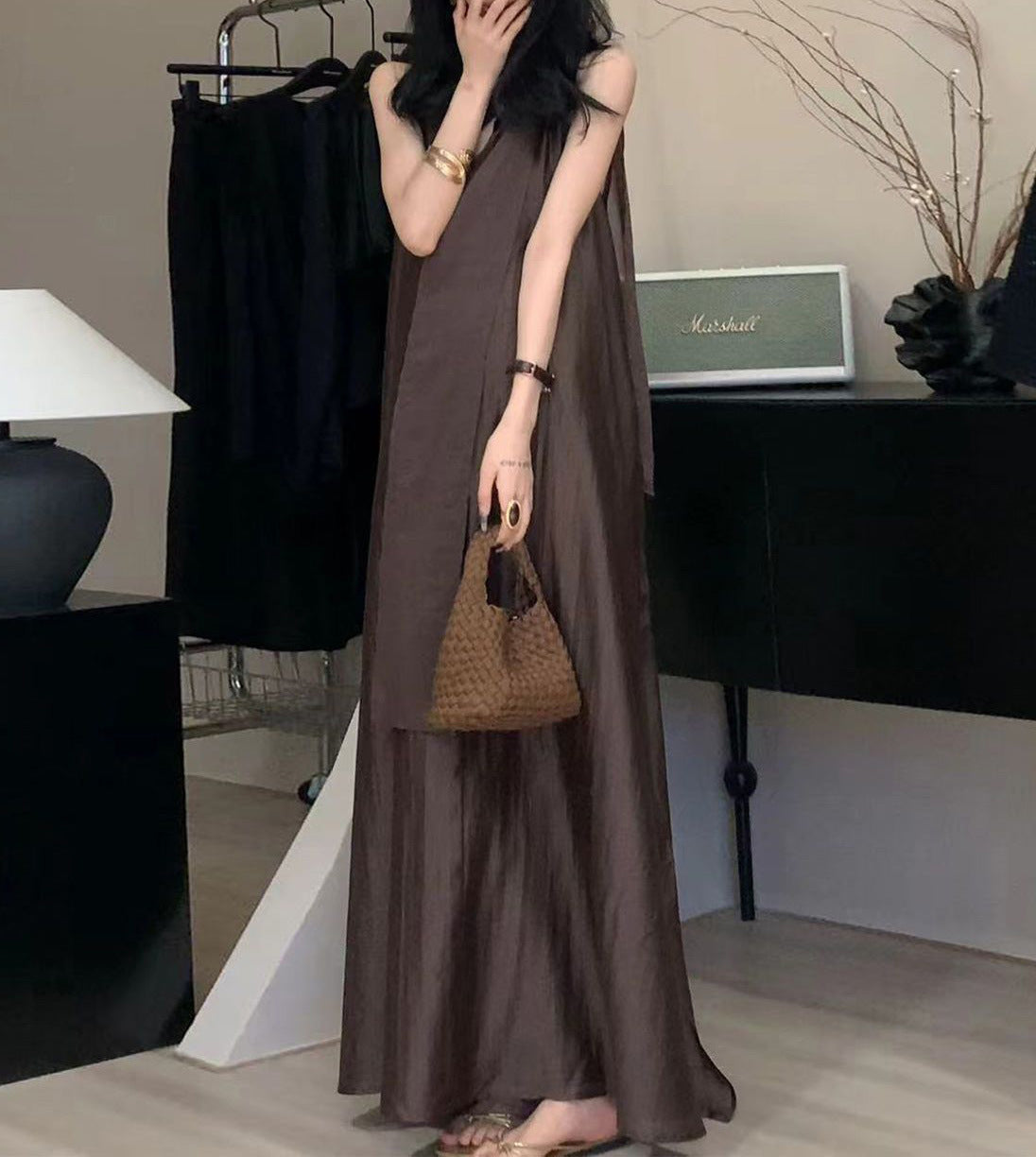 2025 popular summer new high-end temperament linen V-neck sleeveless dress, oversized skirt loose vest long dress
