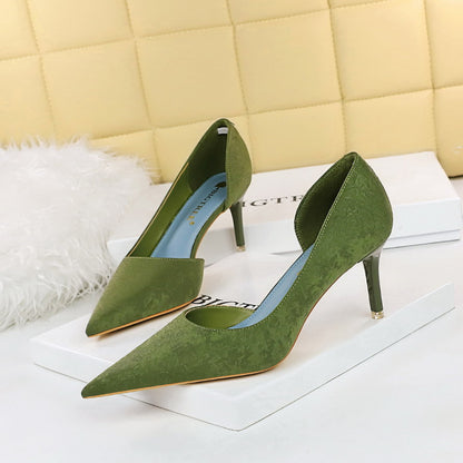 6168-A1 2025 style, fashionable and sexy, thin, thin heels, high heels, shallow mouth, pointed cloth surface, side hollow women's shoes, single shoes