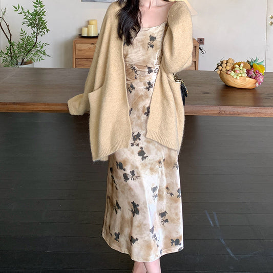 2025 Thirteen Lines popular Autumn and Winter New Printed Pure Desire High Waist Velvet Suspender Dress Women 88136