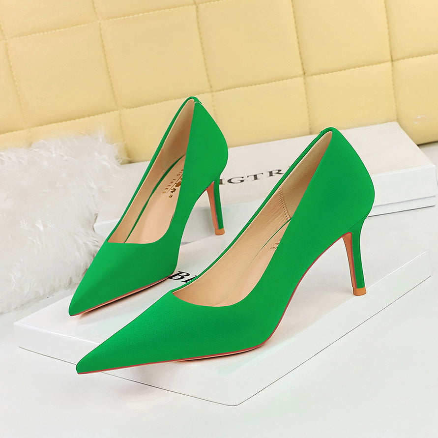 3391-10 2025 fashionable and sexy nightclubs show thin super high heels women's shoes thin heels shallow mouth pointed simple high heels