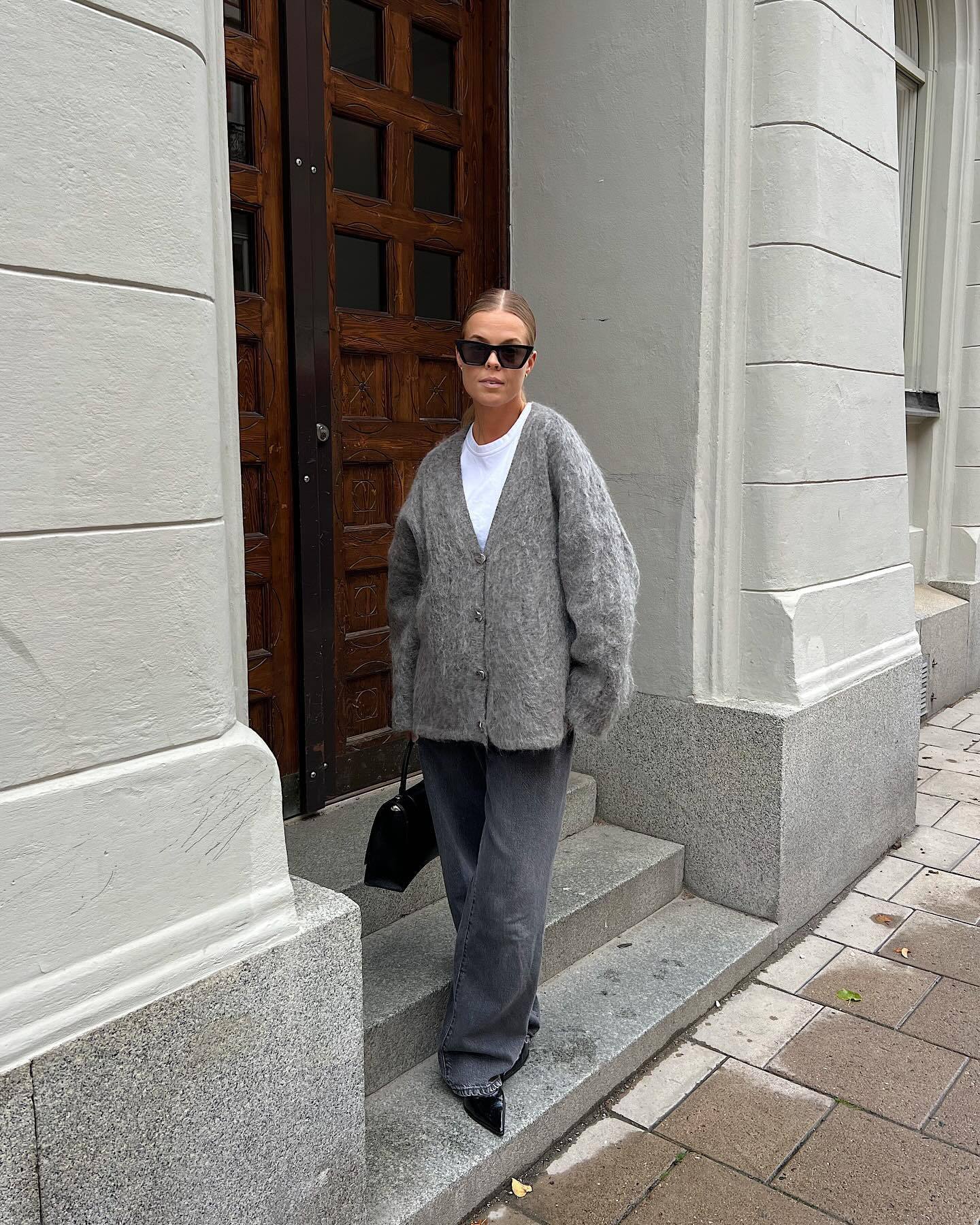 MAOXIANGSHOP 2025 Solid color V-neck knitted cardigan  New lazy knitted zipper loose long-sleeved jacket sweater cardigan