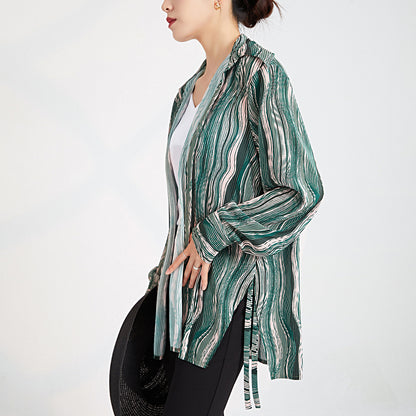 2025 Striped shirt sunscreen women's summer thin loose casual single-breasted unique beautiful shirt pleated cardigan top
