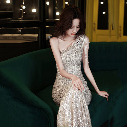 Sequined fishtail evening dress dress women's 2025 new temperament long shoulder tassel sexy host banquet dress
