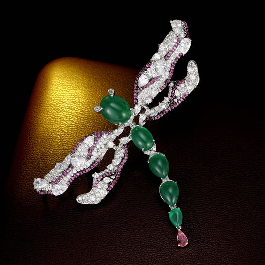 2025 Light luxury retro luxury temperament dragonfly brooch female personality creative insect pin fashion high sense coat corsage