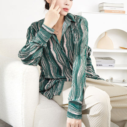 2025 Striped shirt sunscreen women's summer thin loose casual single-breasted unique beautiful shirt pleated cardigan top