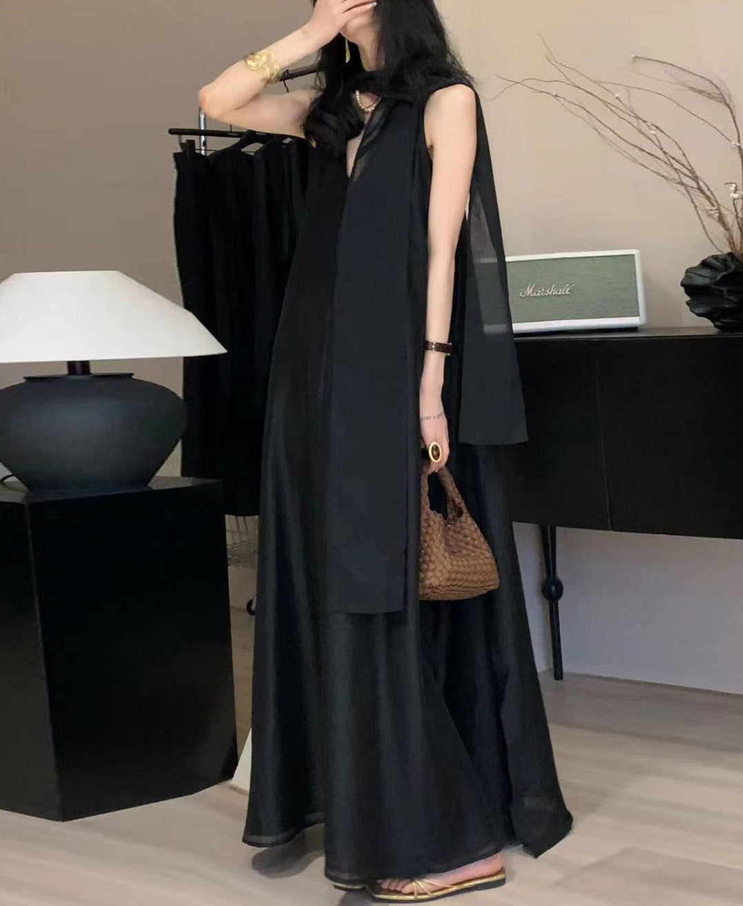 2025 popular summer new high-end temperament linen V-neck sleeveless dress, oversized skirt loose vest long dress