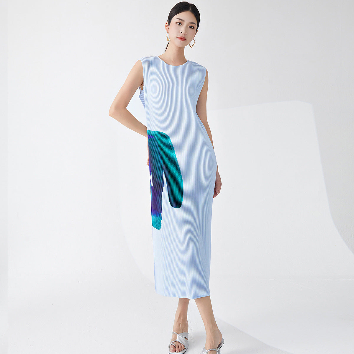 dress new Nanyou Shenzhen high-end women's clothing round neck sleeveless medium and long temperament straight skirt