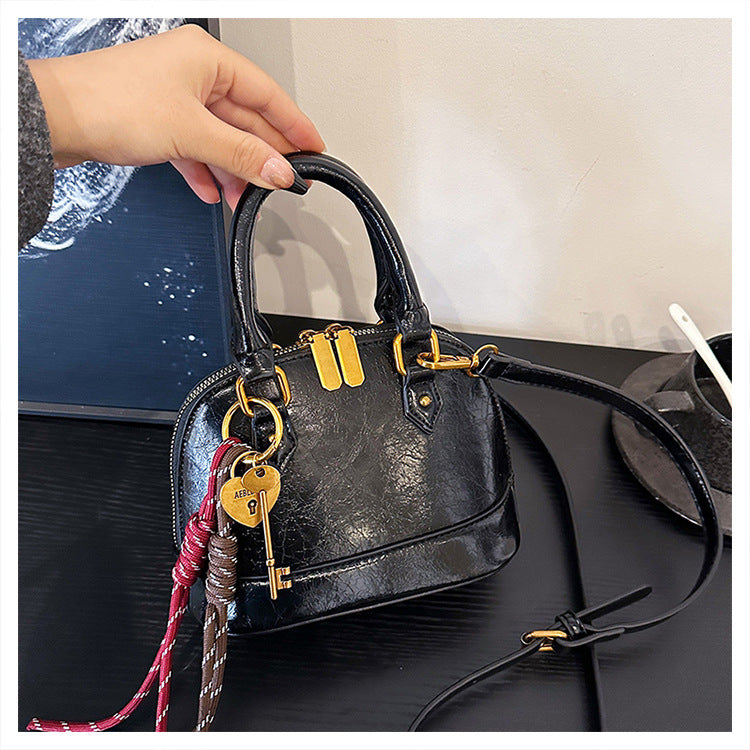 MAOXIANGSHOP 2025 bags fashion popular patent leather glossy shell bag women's niche texture women's handbag ins messenger bag