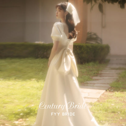 light wedding dress 2025 new temperament simple satin trailing wedding door dress studio photography wedding dress
