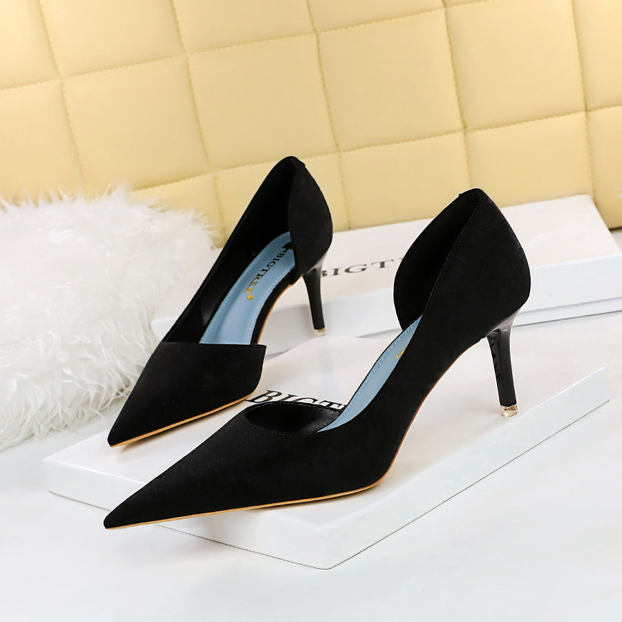 6168-A1 2025 style, fashionable and sexy, thin, thin heels, high heels, shallow mouth, pointed cloth surface, side hollow women's shoes, single shoes